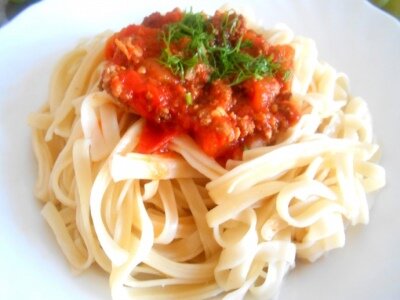 Итальянская паста с фаршем и томатом