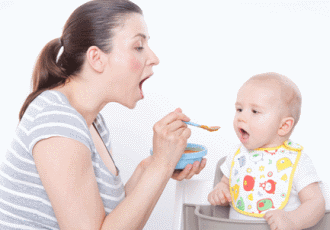 Питание ребенка в первый год жизни