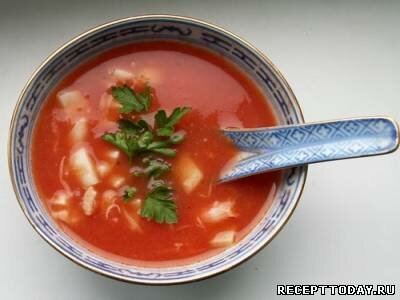 Рецепт Томатный суп с кальмарами