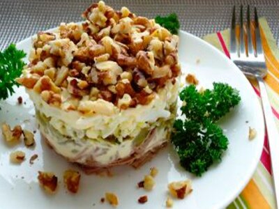 Рецепт Слоёный салат с говядиной